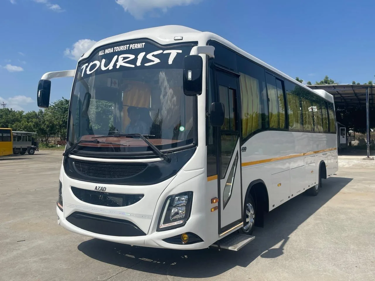35 seater tourist coach for Rajasthan group travel